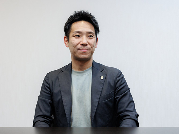 取締役 臼井 啓祐 様