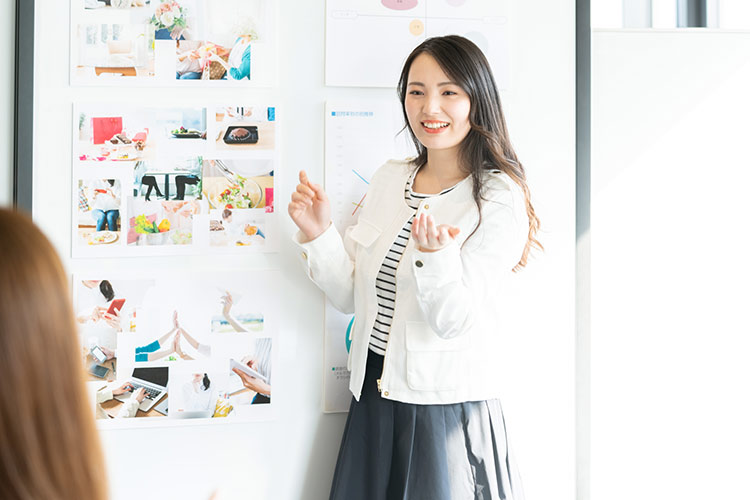 マーケッターとは何をする仕事?業務内容や必要なスキルを紹介